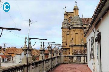 Edificio en Calle Zacatín 